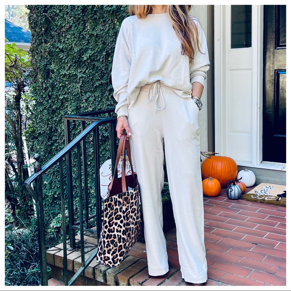Bone 100% cotton chic 2 Piece Top and Wide leg pants set - Picture 5 of 10